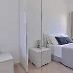 Izzhome Lagoon Pula